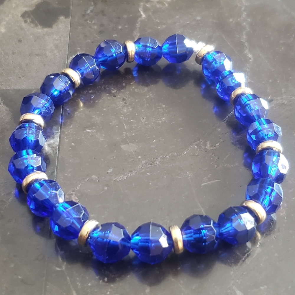 Blueribbon Bead Bracelet